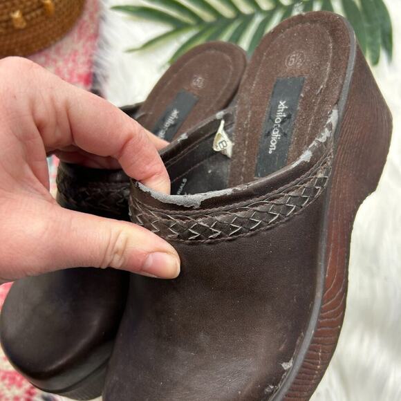 Vintage Y2K 2000s Xhilaration Neutral Brown Slip On Chunky Platform Clog 5.5 - Picture 4 of 11